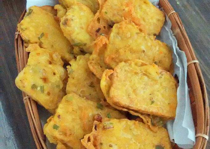 Tempe Goreng Tepung (Crispy Tempe&nbsp;Fritters)